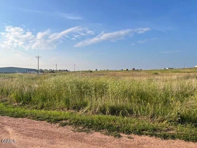 5 Acres of Land for Sale in Arnegard, North Dakota - Arnegard, North Dakota, 58835