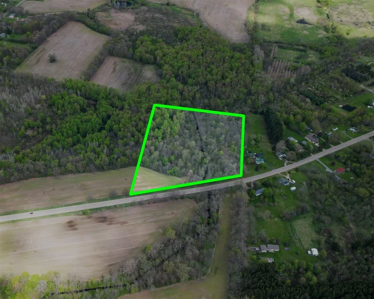 Property from 4 Bunkerhill - KW - Jackson, Michigan, 49201
