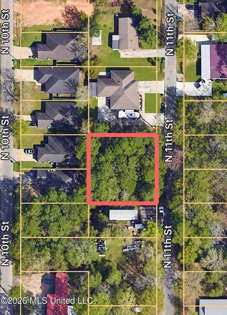 Vacant Land in Ocean Springs - Ocean Springs, Mississippi, 39564