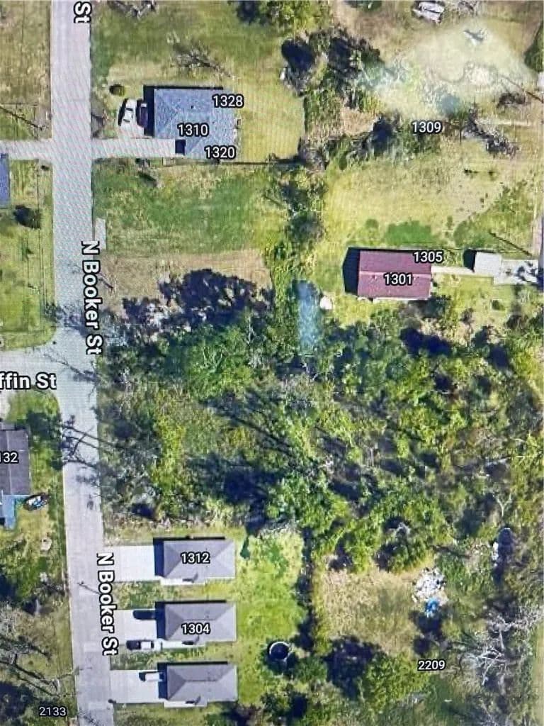 Land -Single Family Acreage in Lake Charles - Lake Charles, Louisiana, 70601