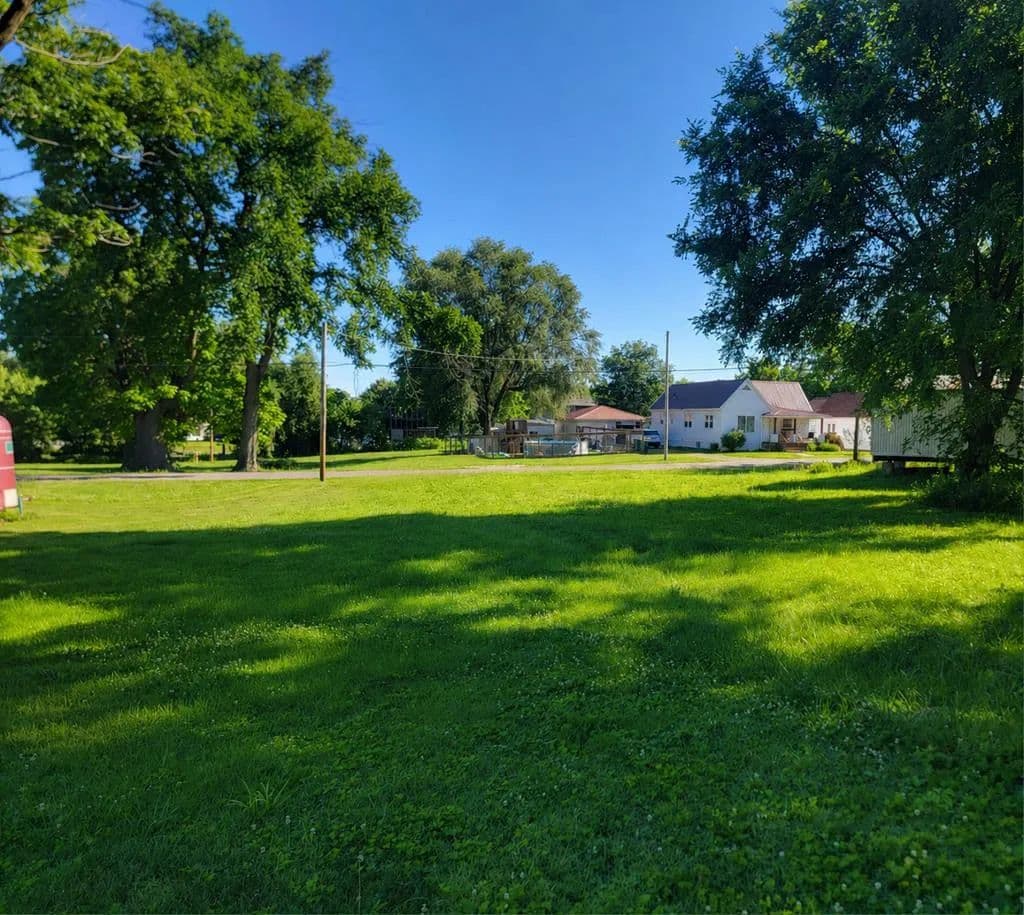 0.13 Acres of Land for Sale in Macon, MO - Macon, Missouri, 63552