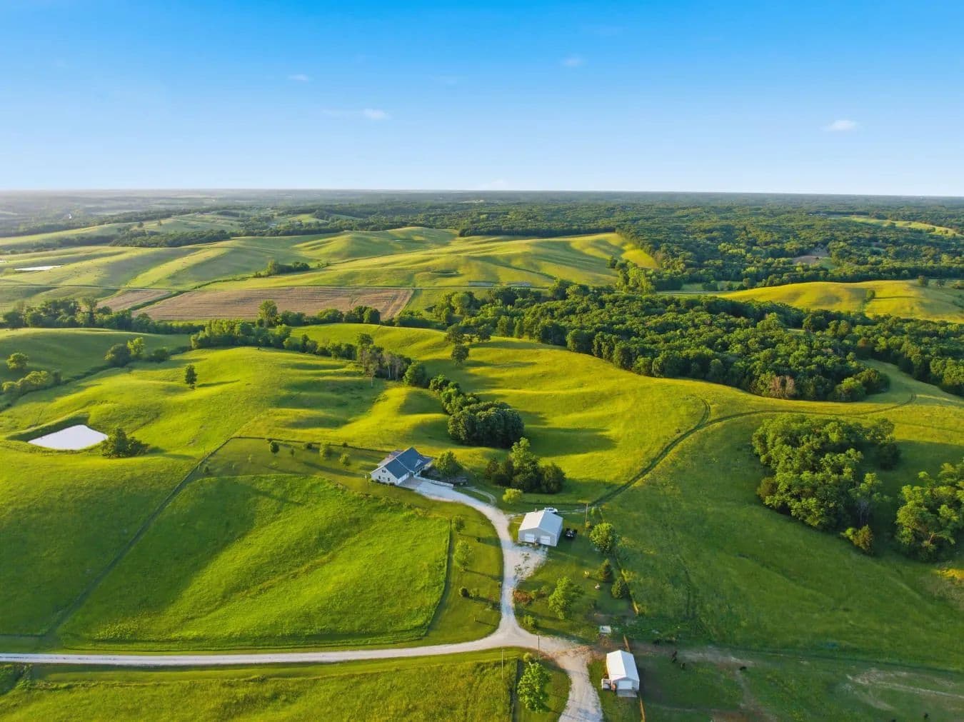 Private 40 Acre Estate in Missouri - La Plata, Missouri, 63549