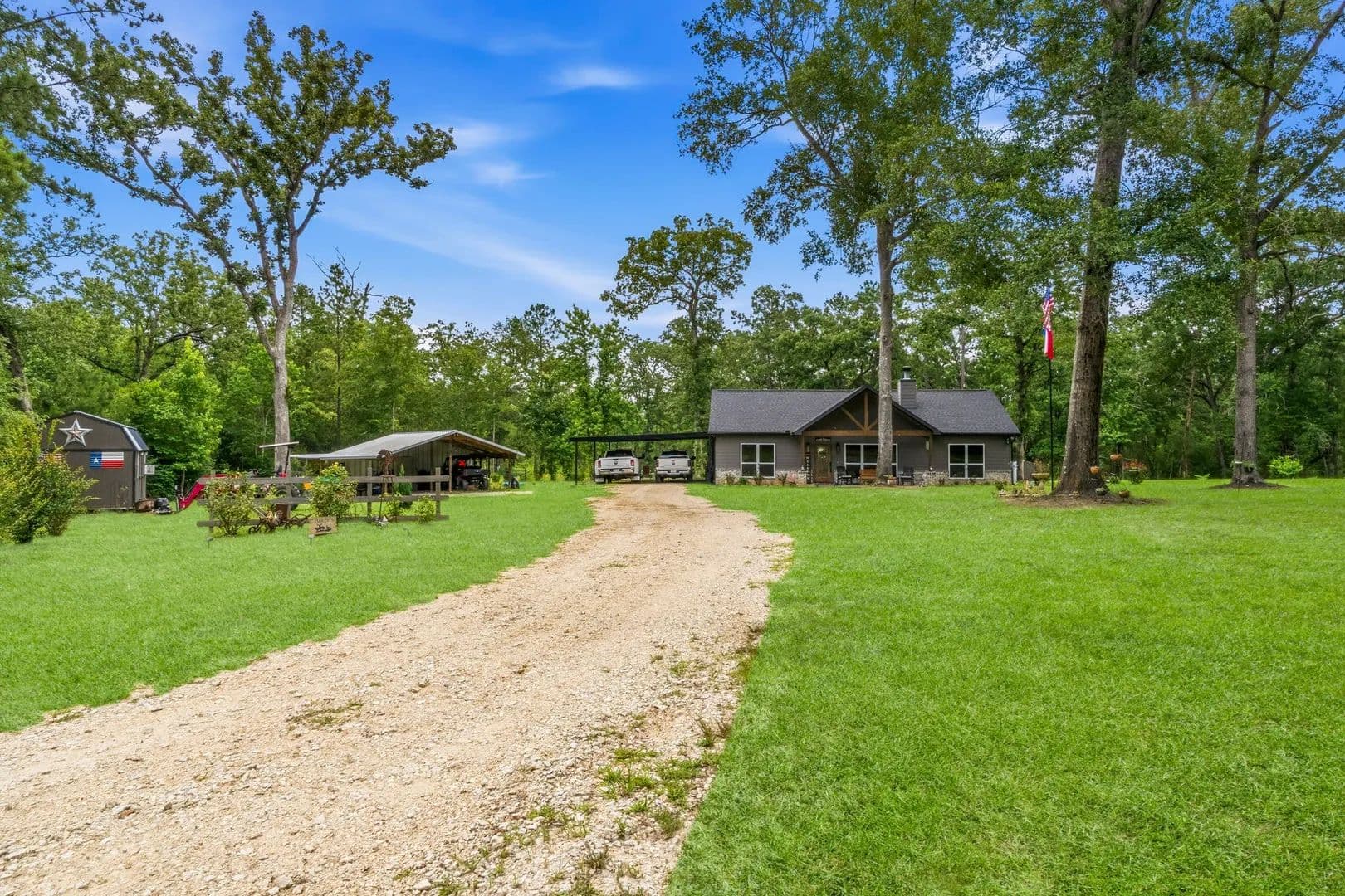 49 Acres of Land for Sale in Livingston, Texas - Livingston, Texas, 77351