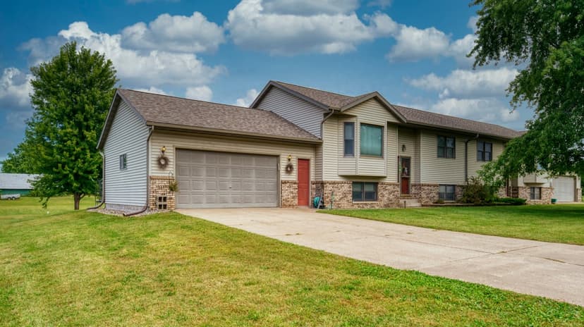 3 Bedroom Condo in Onalaska Wisconsin