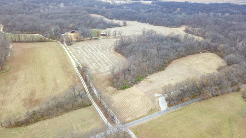 TBD Oak Rest Rd. Brighton, IL 62012