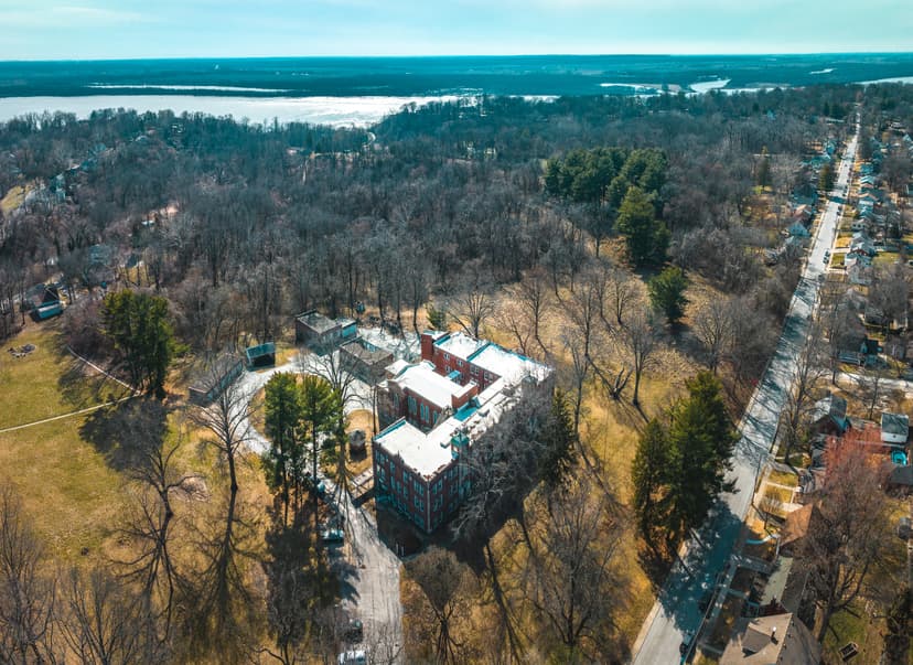 845 Danforth St, Alton, IL 62002