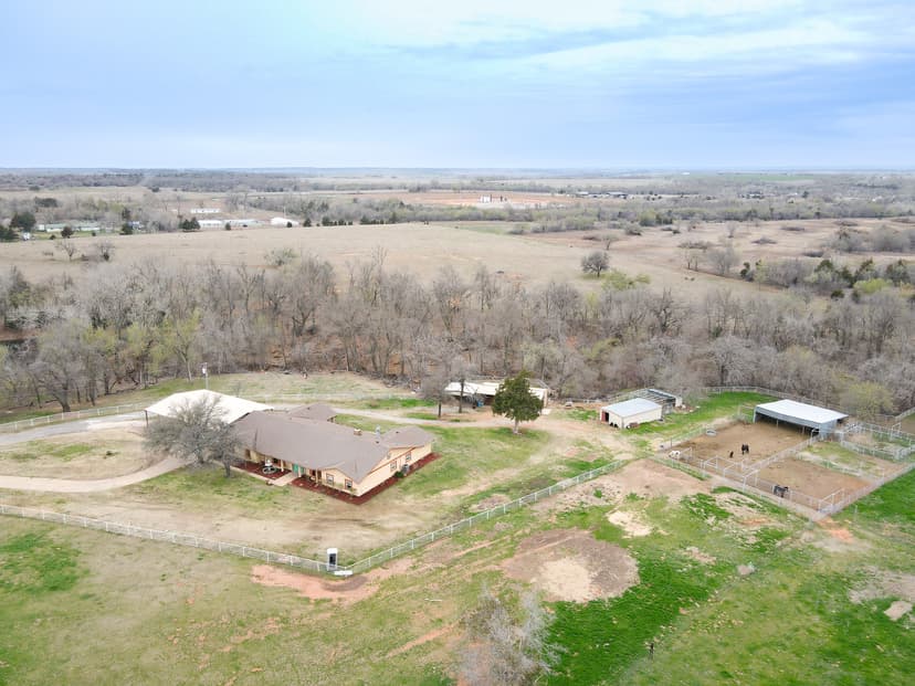 Oklahoma Ranch Land & Home For Sale
