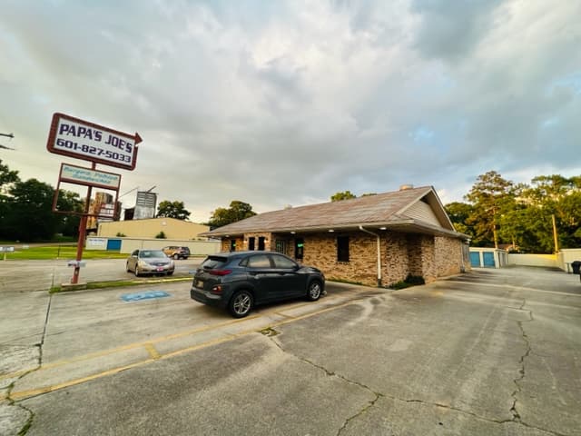Established Restaurant at 511 Tyler Ave | Tylertown, MS