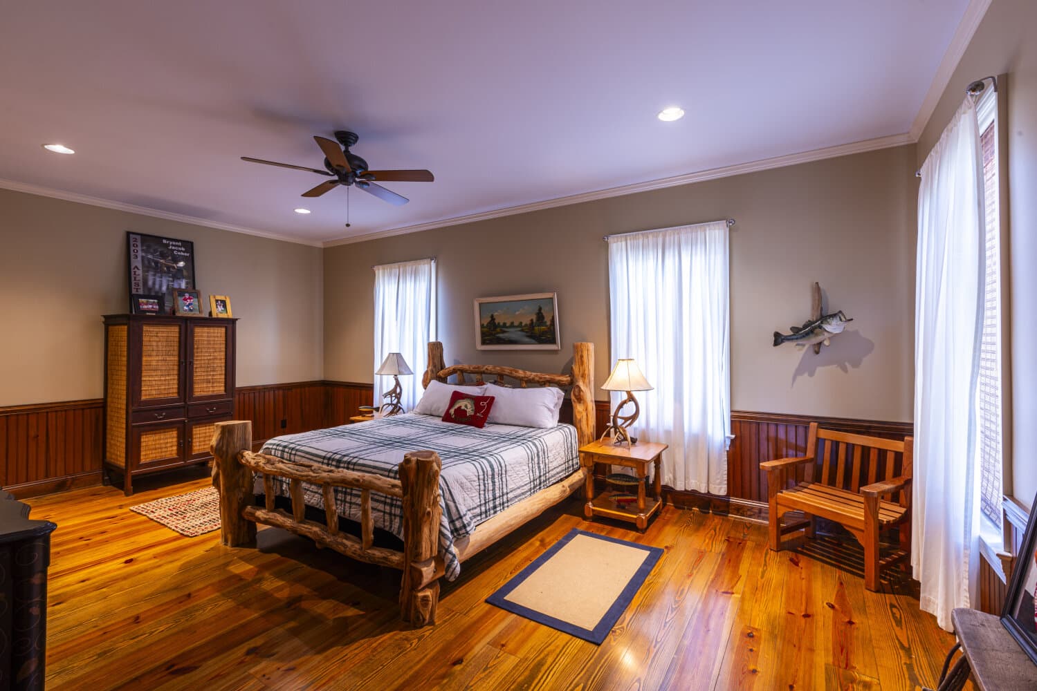 Prime Hunting Paradise with Luxury Lodge & Lakes in Deer Park, Alabama - photo 34
