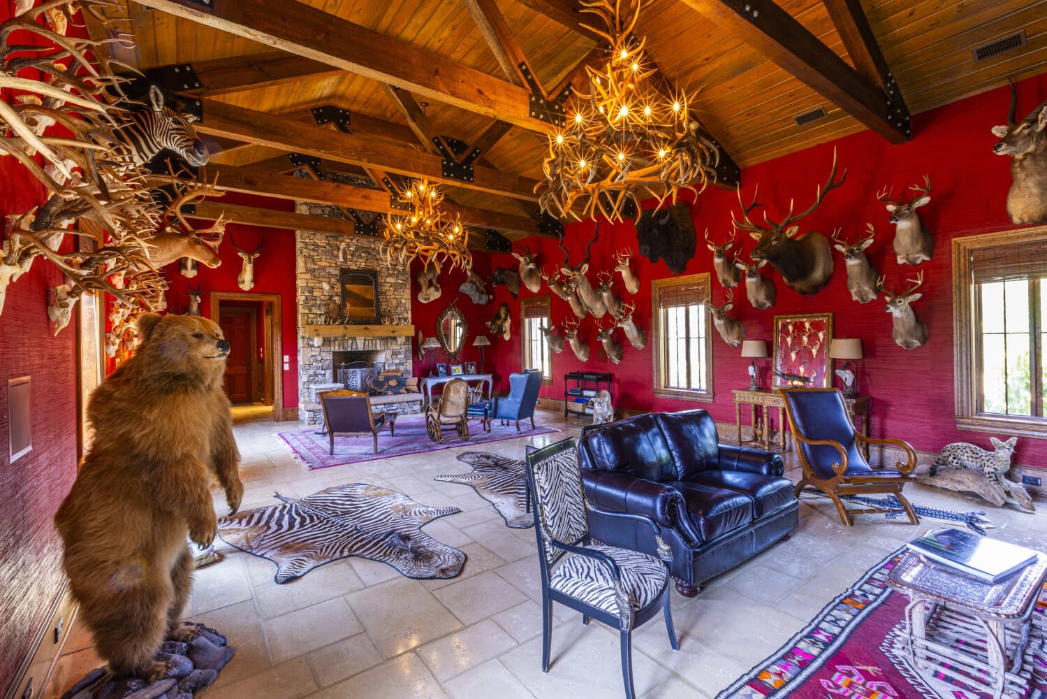 Prime Hunting Paradise with Luxury Lodge & Lakes in Deer Park, Alabama - photo 41