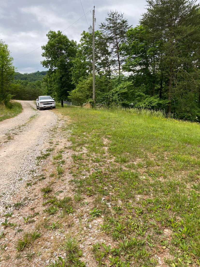 1-11/100A LT 6 Phoenix Place