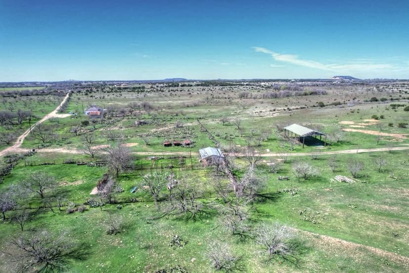 826 Acre Lampasas County Ranch
