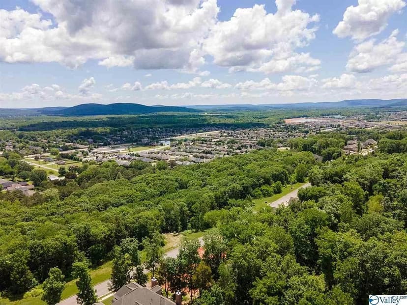 7043 RIDGE CREST ROAD