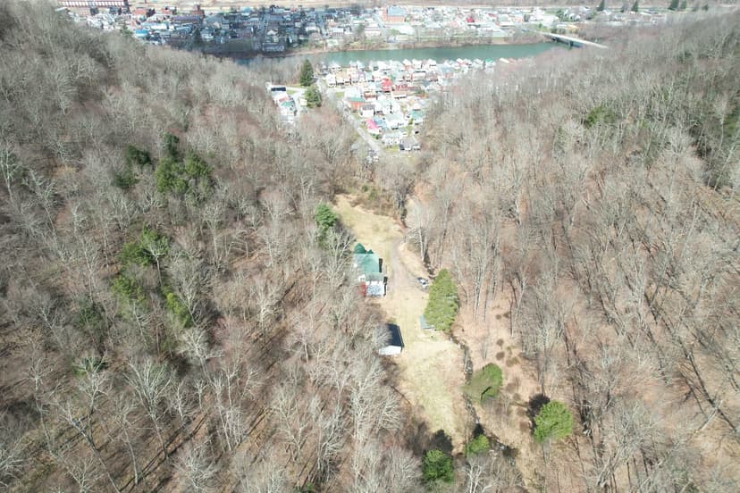 CLINTON COUNTY - 700 1st St, Renovo,Pa 17764 - 3.42 +/- Acres