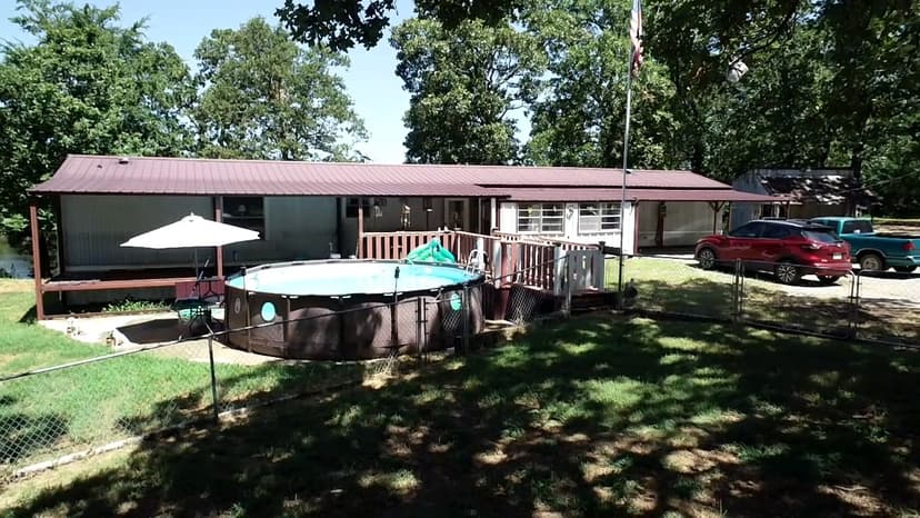 HOME ON 10 ACRES BOKCHITO, OK