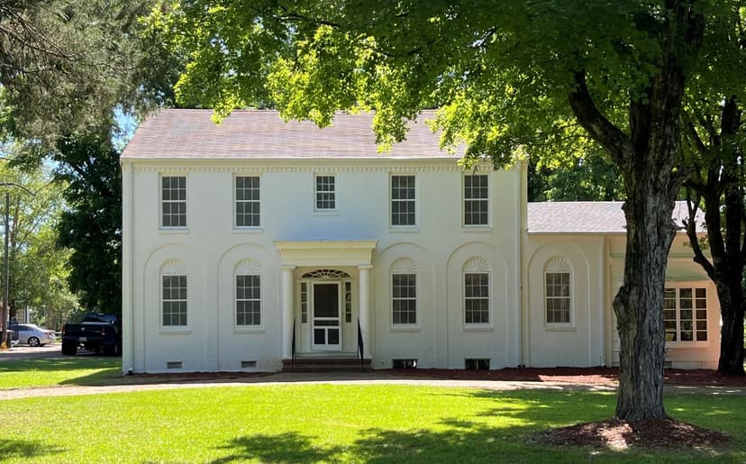 Home in Neshoba County at 423 Pecan Avenue in Philadelphia, MS