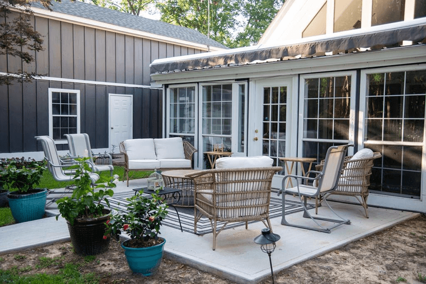 Beautiful Home for Sale on Lake Concordia