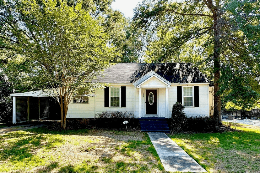 Pike County, MS Cottage for Sale in McComb, MS