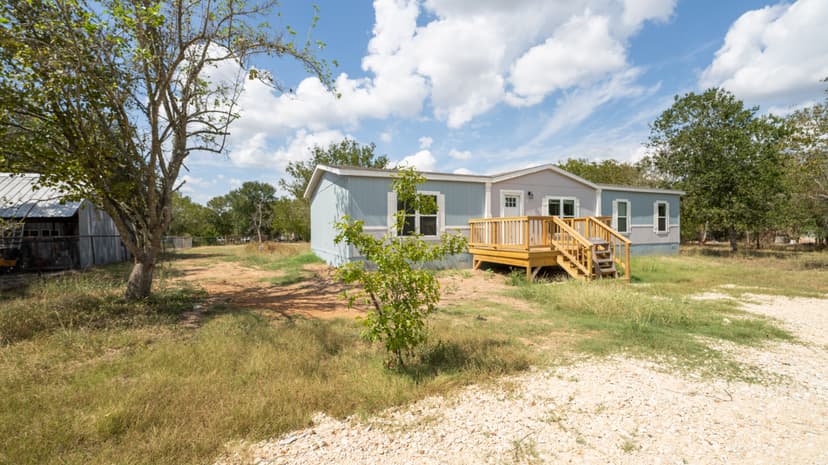 4 Bed/3 Bath Mobile Home in Caldwell County