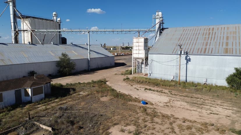 Commercial Property For Sale or Lease in Bovina, Texas