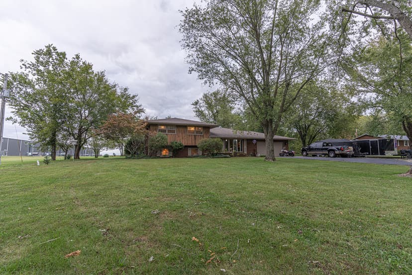 Welcome home! Just under 5000 sq ft partial brick home, with over 2 aces in Salem!