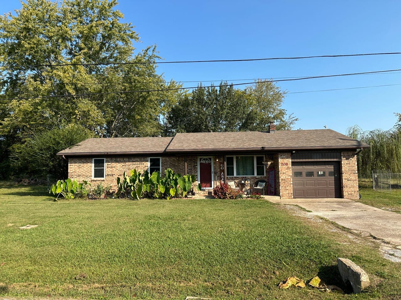 4 Bed, 2 Bath, Fenced in yard, Detached Shed, Additional Lot, Cave City, Arkansas, Sharp County - Cave City, Arkansas, 72521
