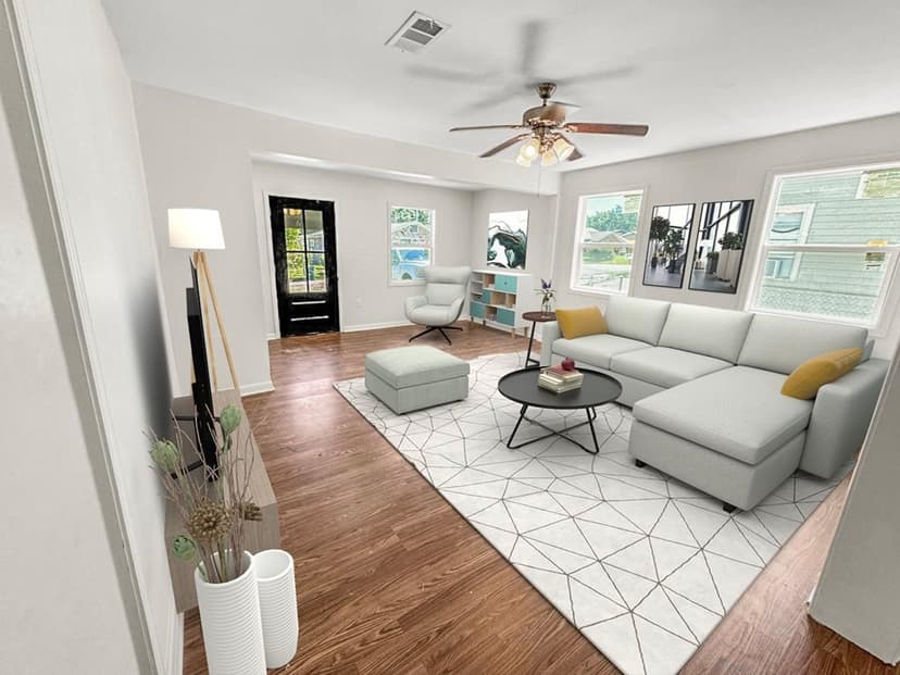 Beautiful Small Home for Sale in Natchez, MS